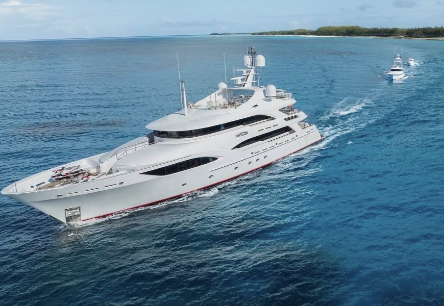 Beyond the Dock: Protecting Collections Across Yacht Seasons
